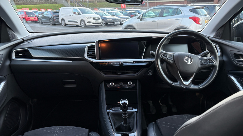 Vauxhall Grandland 1.2 Turbo Ultimate 5dr Petrol Hatchback